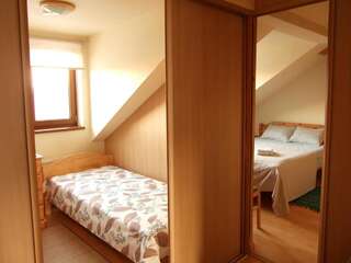 Апартаменты Sunlit Loft Apartment Riga Рига Апартаменты с 2 спальнями-38