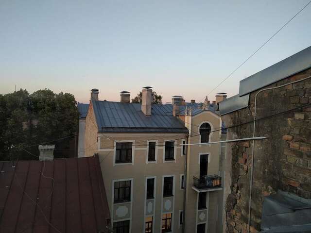 Апартаменты Sunlit Loft Apartment Riga Рига-30